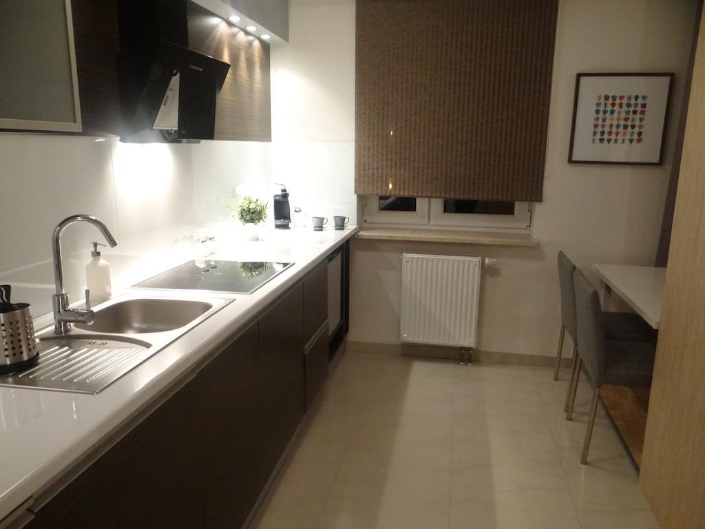 Apartament Classic キェルツェ 部屋 写真