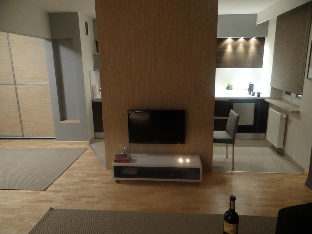 Apartament Classic キェルツェ 部屋 写真